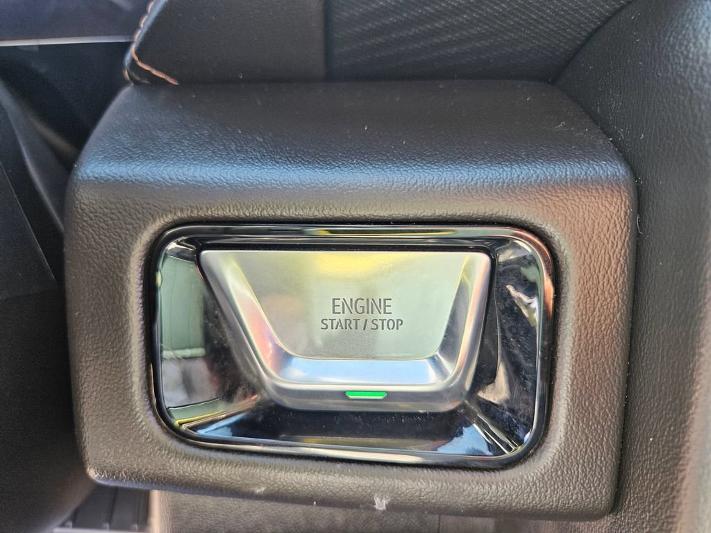 2025 GMC Yukon XL AT4 - Photo 26