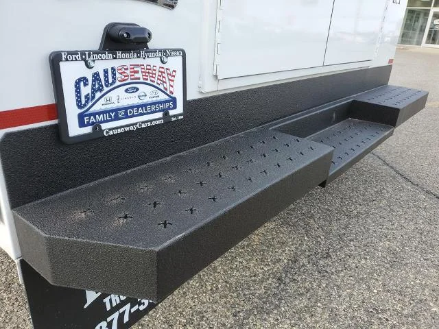2025 Ford E-Series Cutaway Base - Photo 30