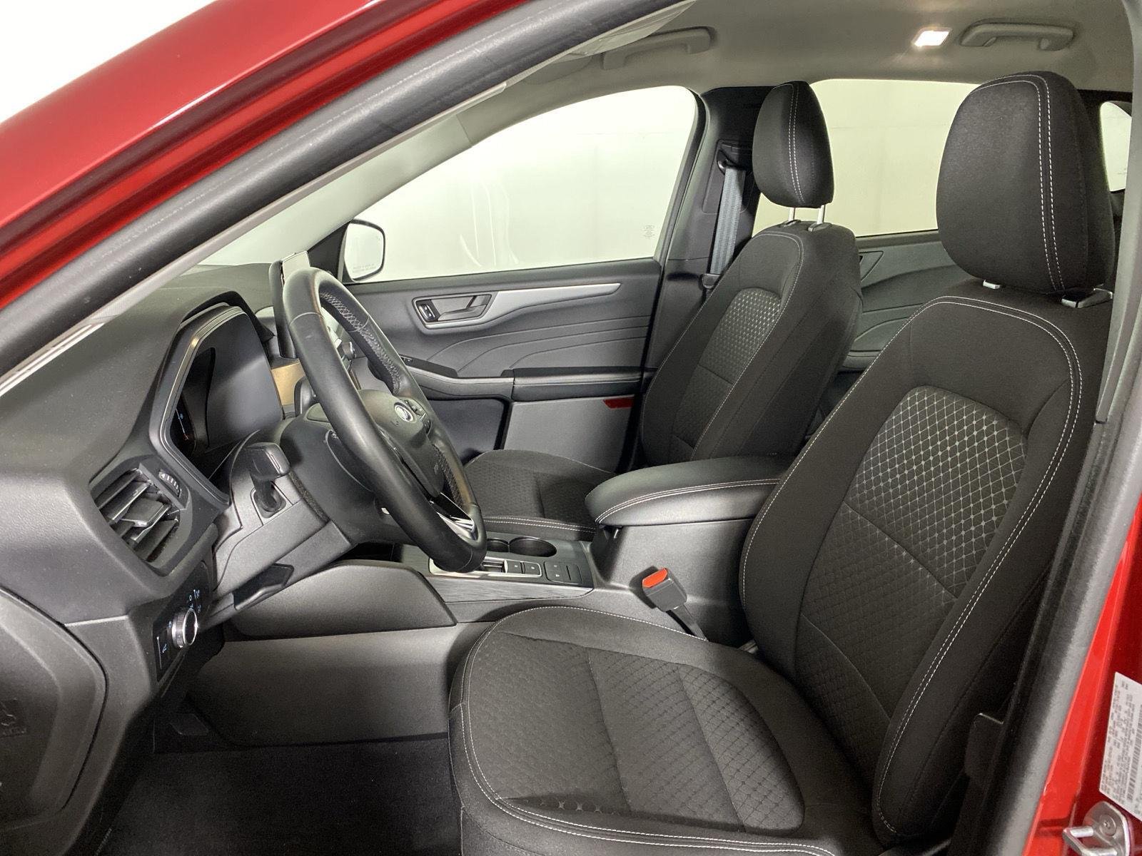 Used 2023 Rapid Red Metallic Tinted Clearcoat Ford Active image 10