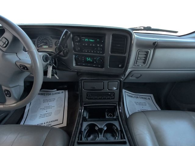 Used 2004 Black GMC Denali image 11