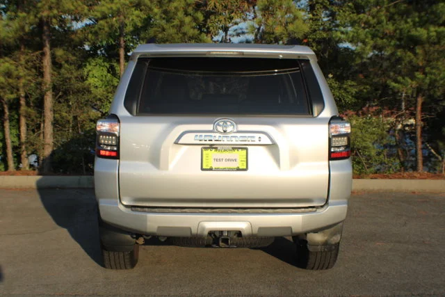 Used 2020 Classic Silver Metallic Toyota SR5 Premium image 15