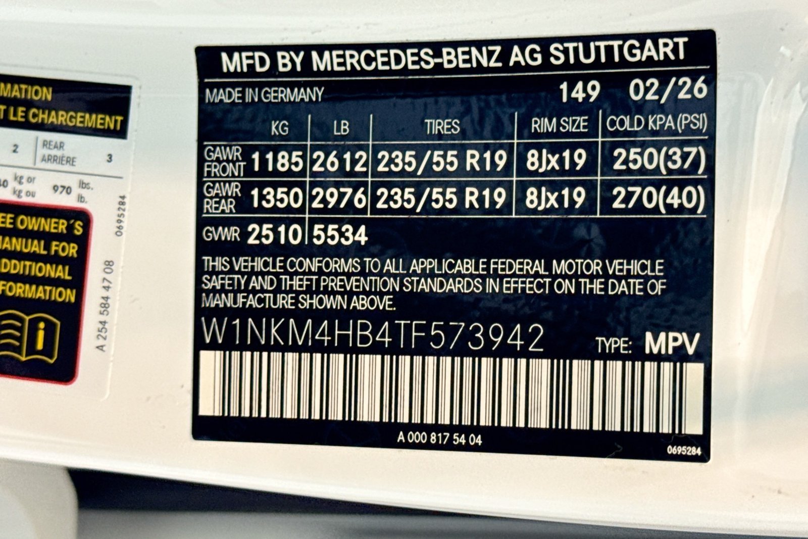 New 2026 Polar White Mercedes-Benz GLC 300 image 30