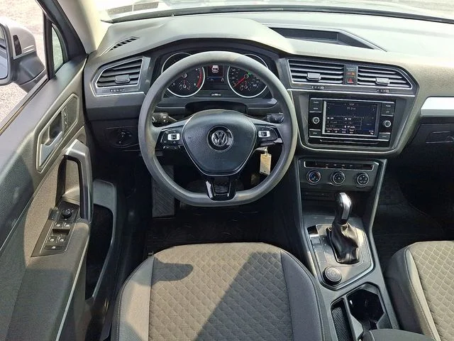 Used 2021 Silver Volkswagen 2.0T S image 11