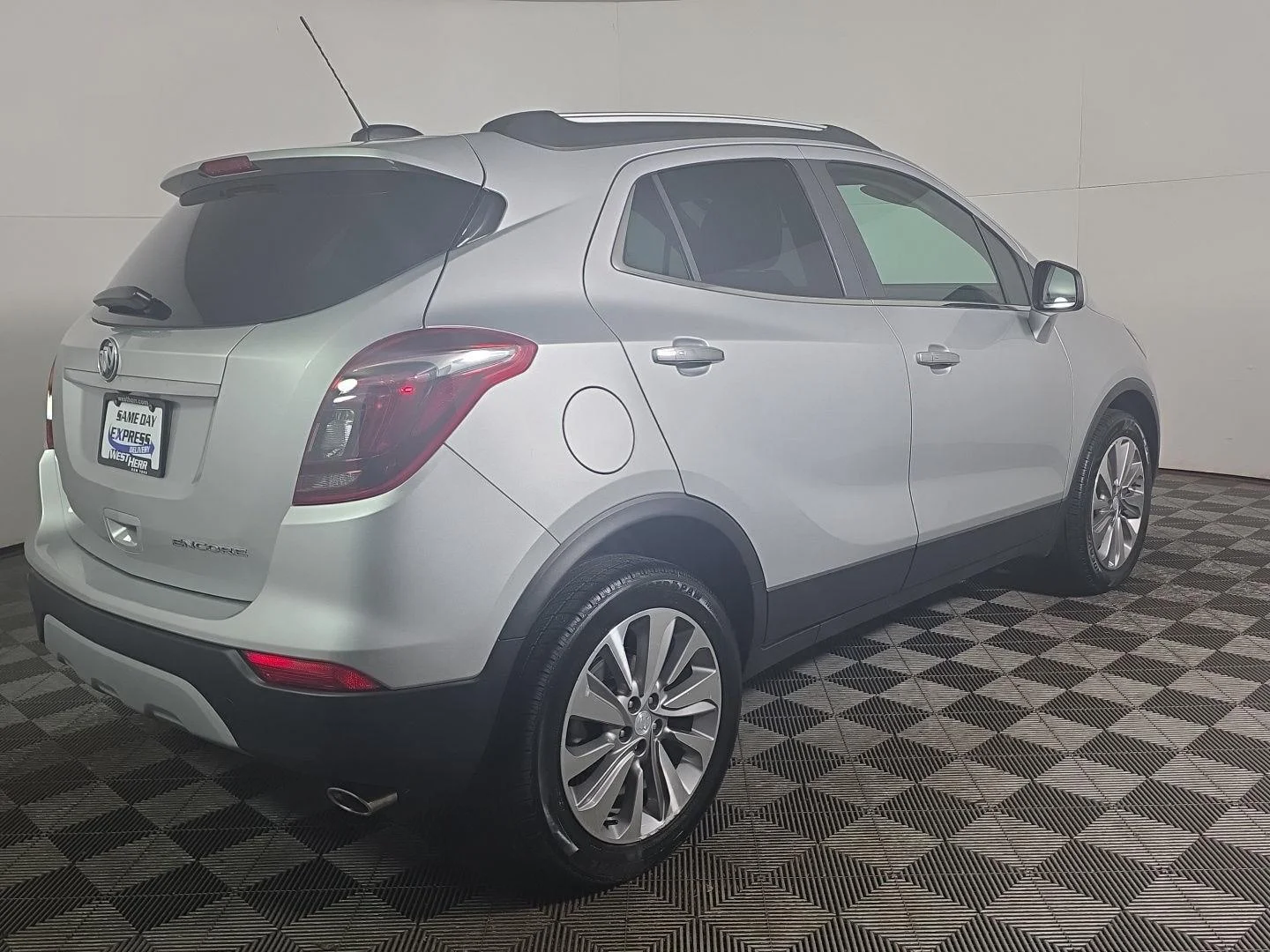 Used 2020 Quicksilver Metallic Buick Preferred image 9