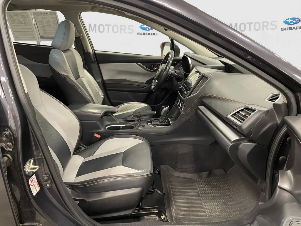 Used 2019 Dark Gray Metallic Subaru 2.0i Limited image 15