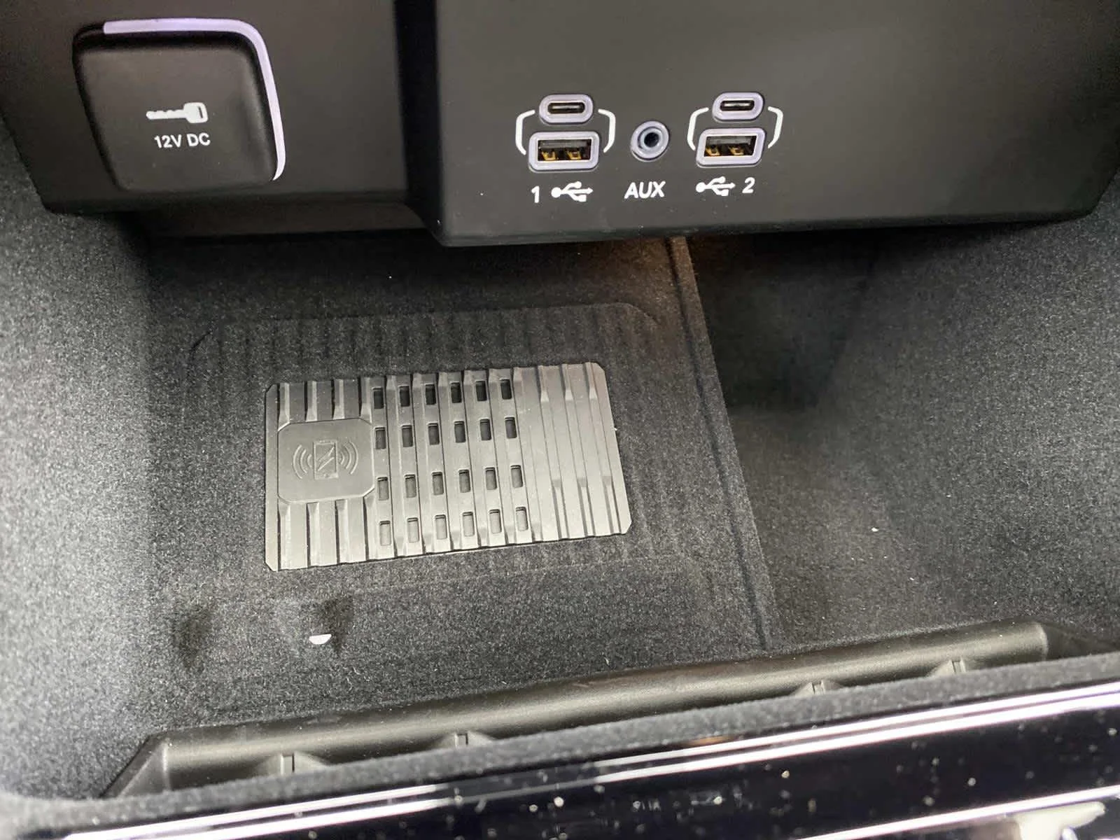 New 2026 High Gloss Black Exterior Paint Jeep Upland image 14