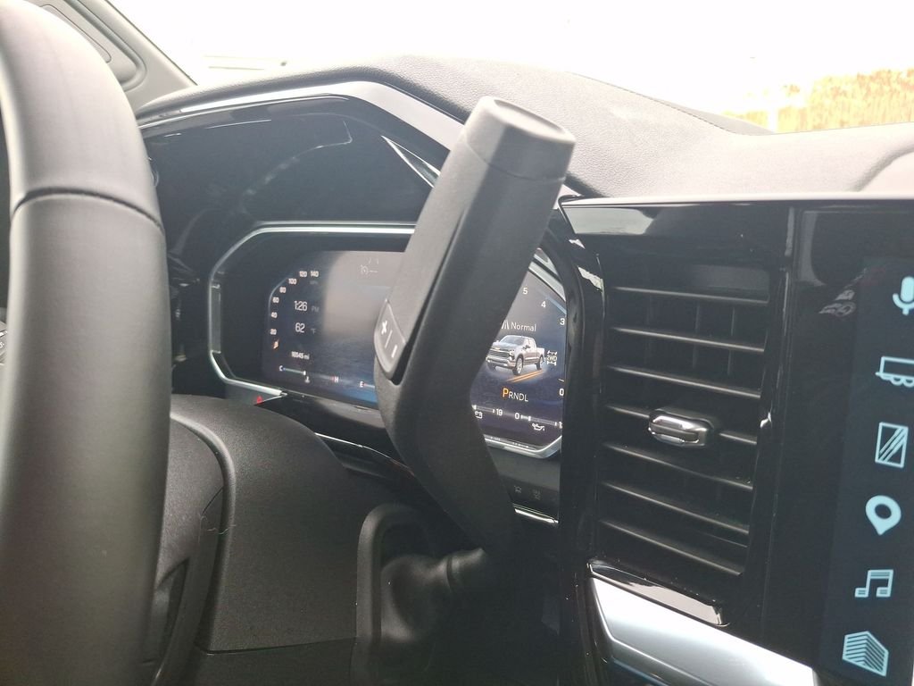 Used 2026 White Chevrolet LT image 21