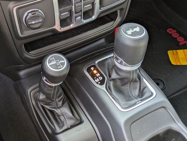 2026 Jeep Wrangler 4-Door Sport - Photo 19