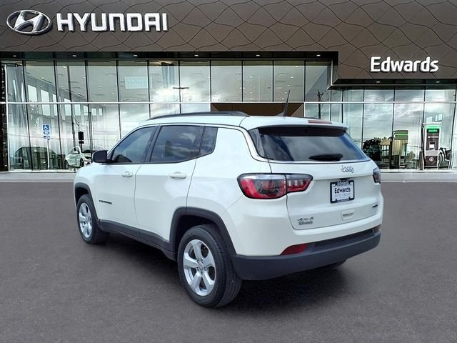 Used 2020 White Jeep Latitude image 5