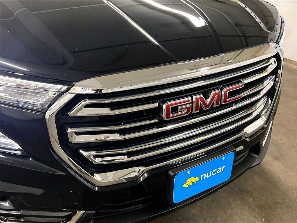 Used 2024 Black GMC SLT image 30