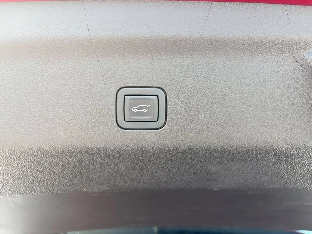 2021 Chevrolet Tahoe RST - Photo 36