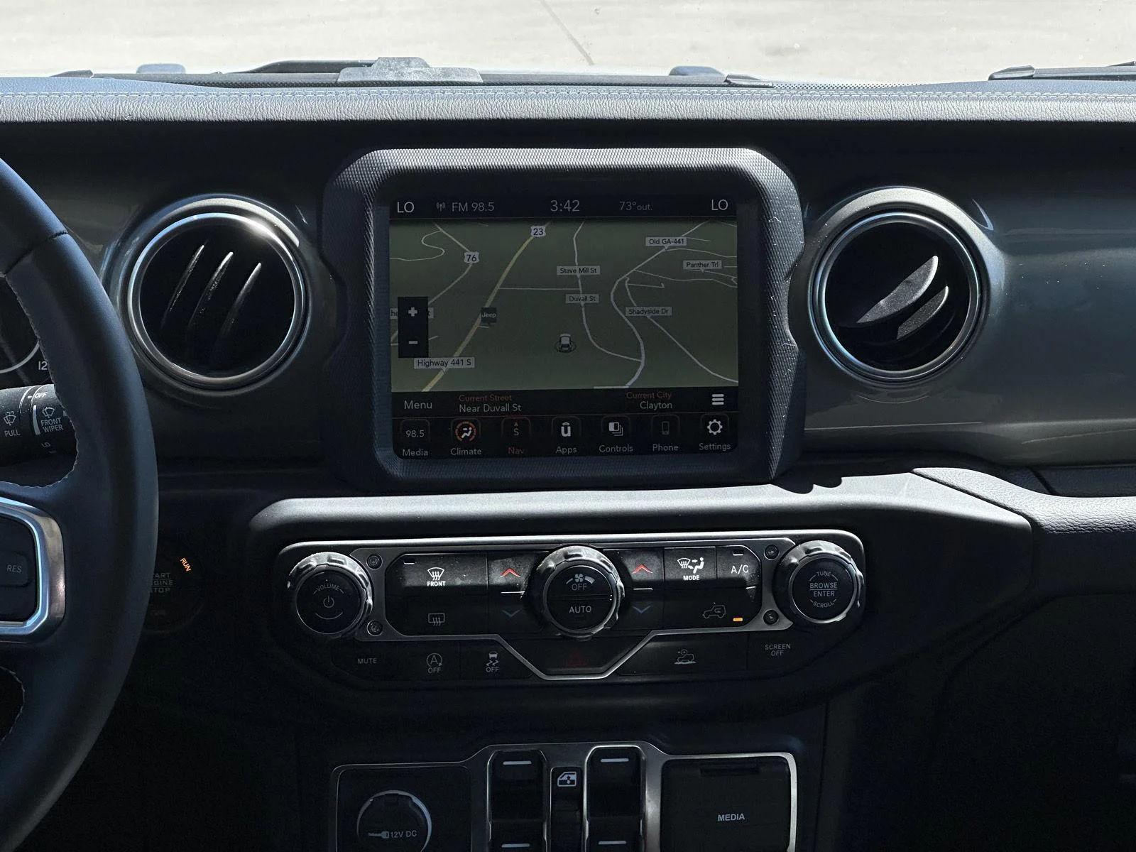 2023 Jeep Gladiator Overland - Photo 13