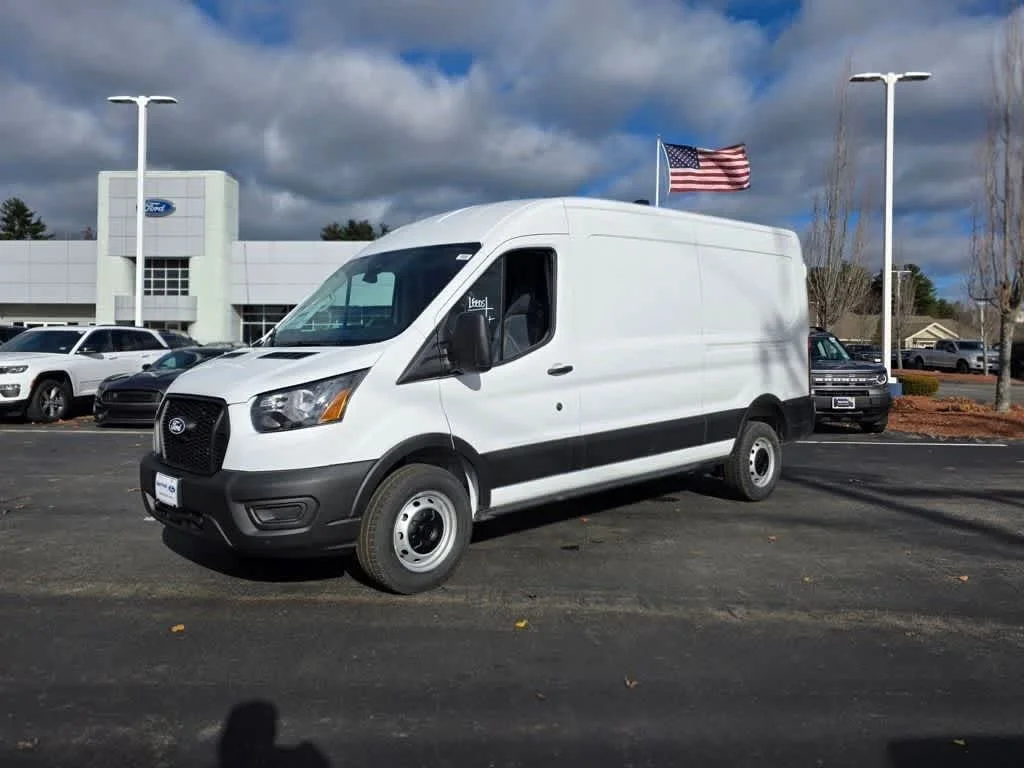 New 2026 Oxford White Ford  image 2