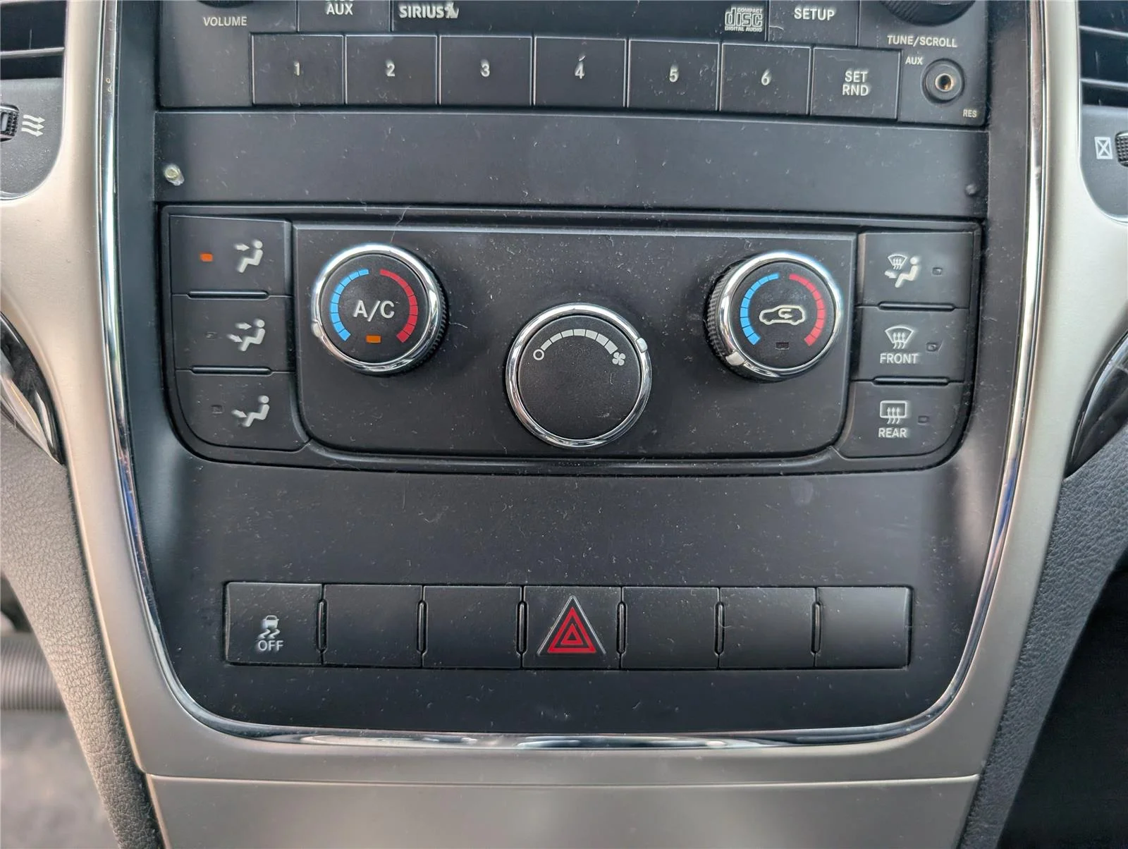 Used 2011 Black Jeep Laredo 2WD image 17