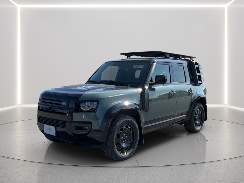 New 2026 Keswick Green Land Rover  image 12