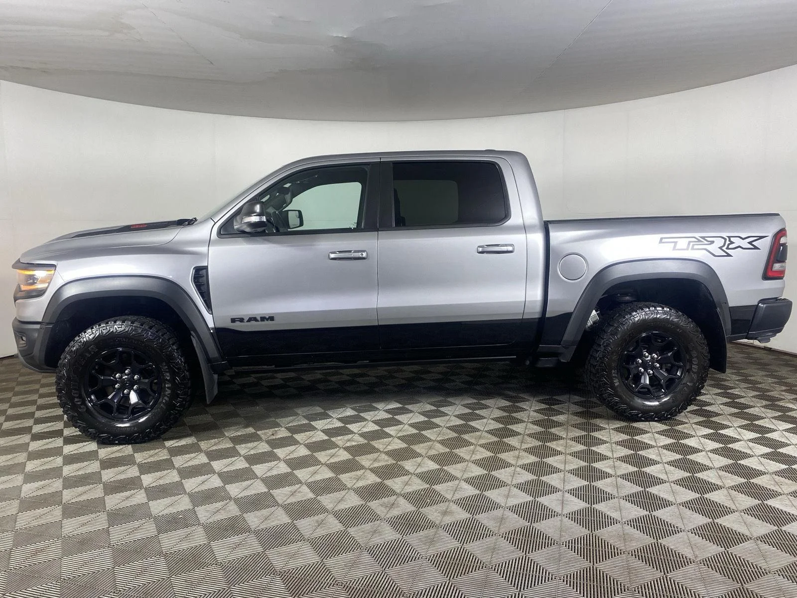 Used 2022 Billet Silver Metallic Clearcoat Ram TRX image 4