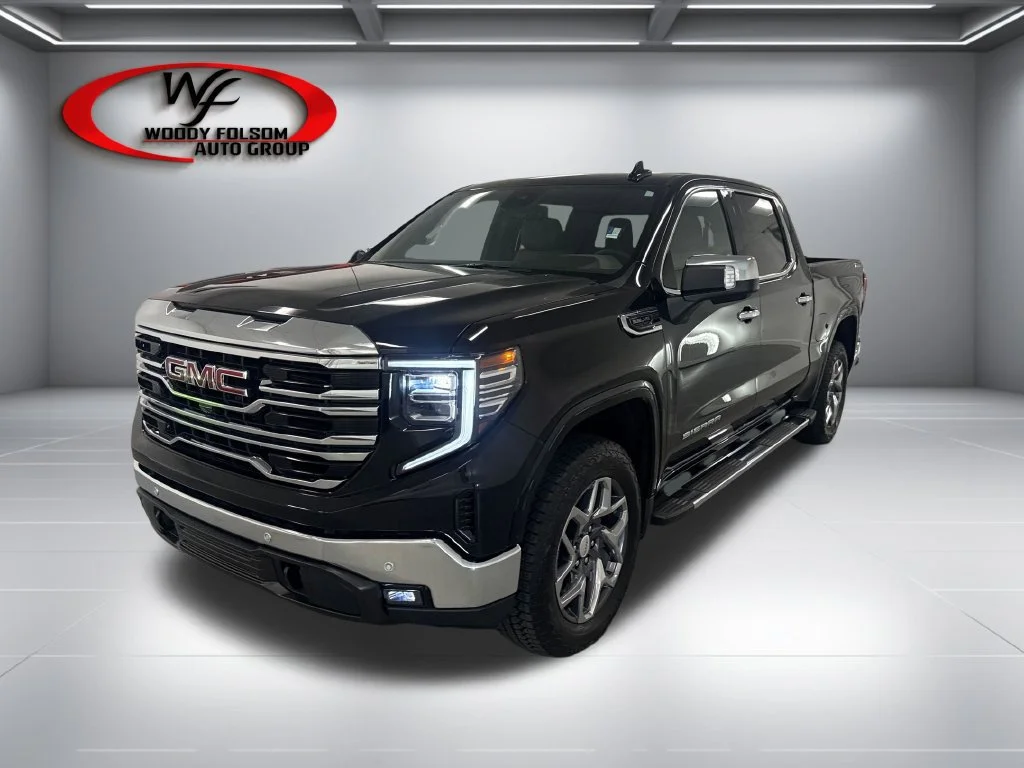New 2026 Onyx Black GMC SLT image 3
