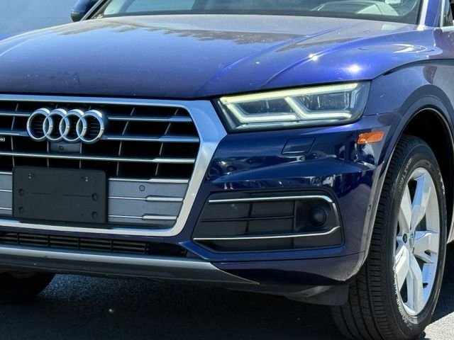 Used 2019  Audi 2.0T Prestige image 2