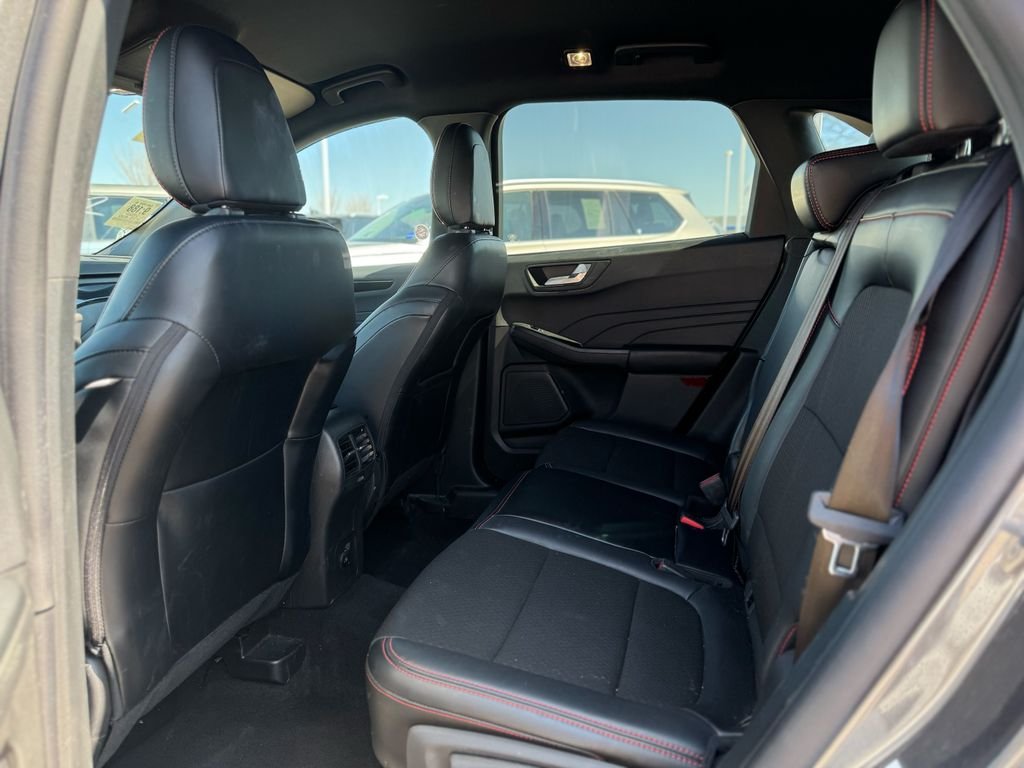 Used 2025 Gray Metallic Ford ST-Line image 13