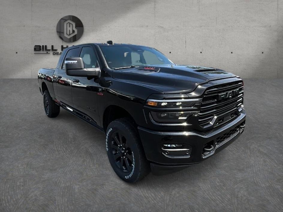 New 2026 Diamond Black Crystal Pearl-Coat Exterior Paint RAM Laramie image 3
