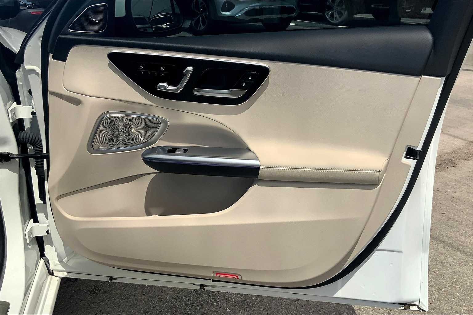 Certified Used 2022 Polar White Mercedes-Benz C 300 image 22