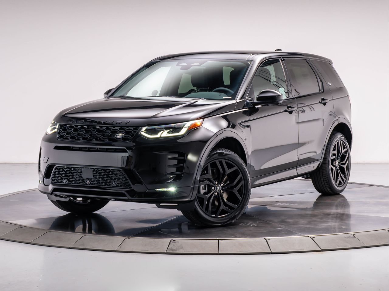 2026 Land Rover Discovery Sport