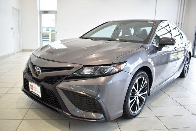 Certified Used 2022 PREDAWN GRAY MICA Toyota  image 4