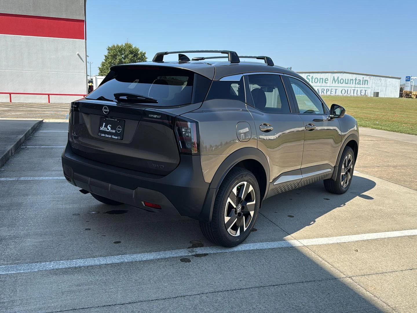 New 2027 Canyon Bronze Metallic Nissan SV image 7