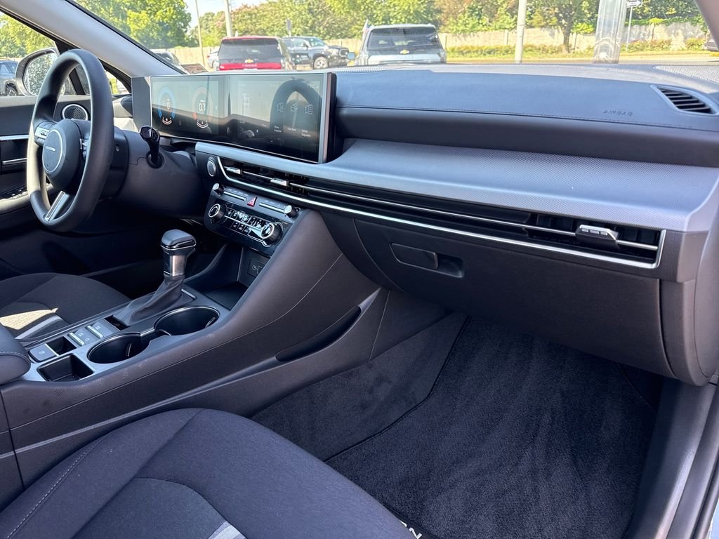 Used 2026 Gray Hyundai SE image 23