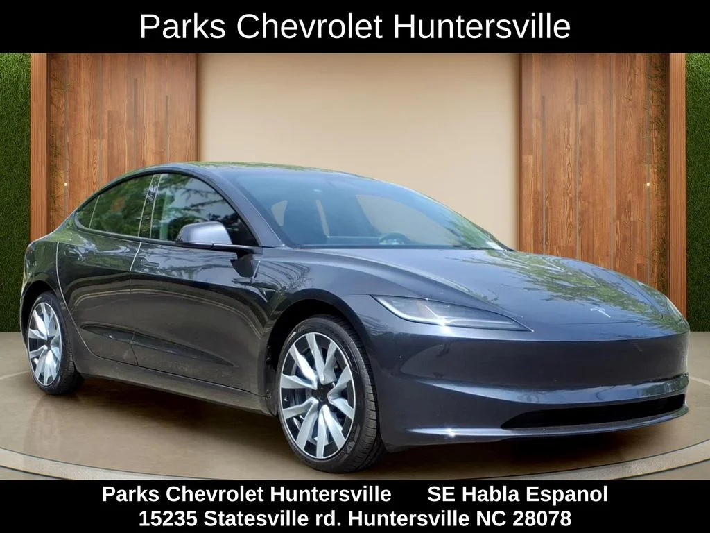2025 Tesla Model 3 Long Range's photo