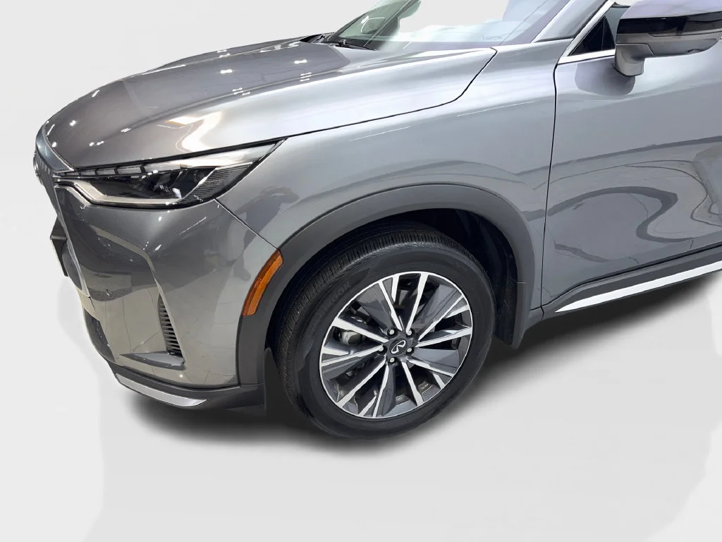 Used 2026 Gray INFINITI LUXE image 20