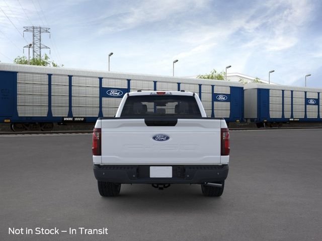 New 2026 Oxford White Ford XL image 5