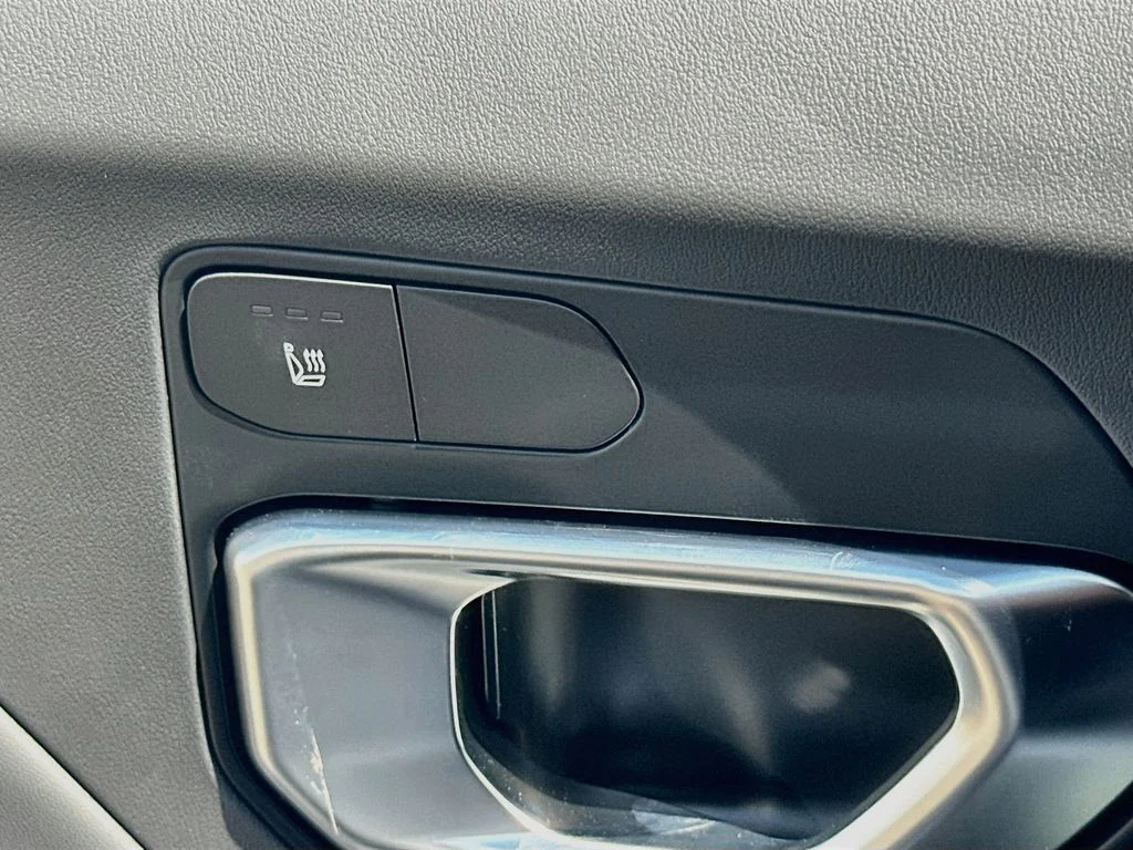 New 2026 Snow White Pearl Kia GT-Line image 19