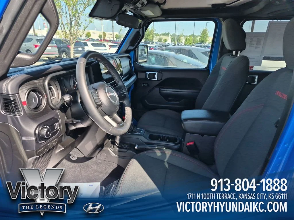 Used 2025 Blue Jeep Rubicon image 9