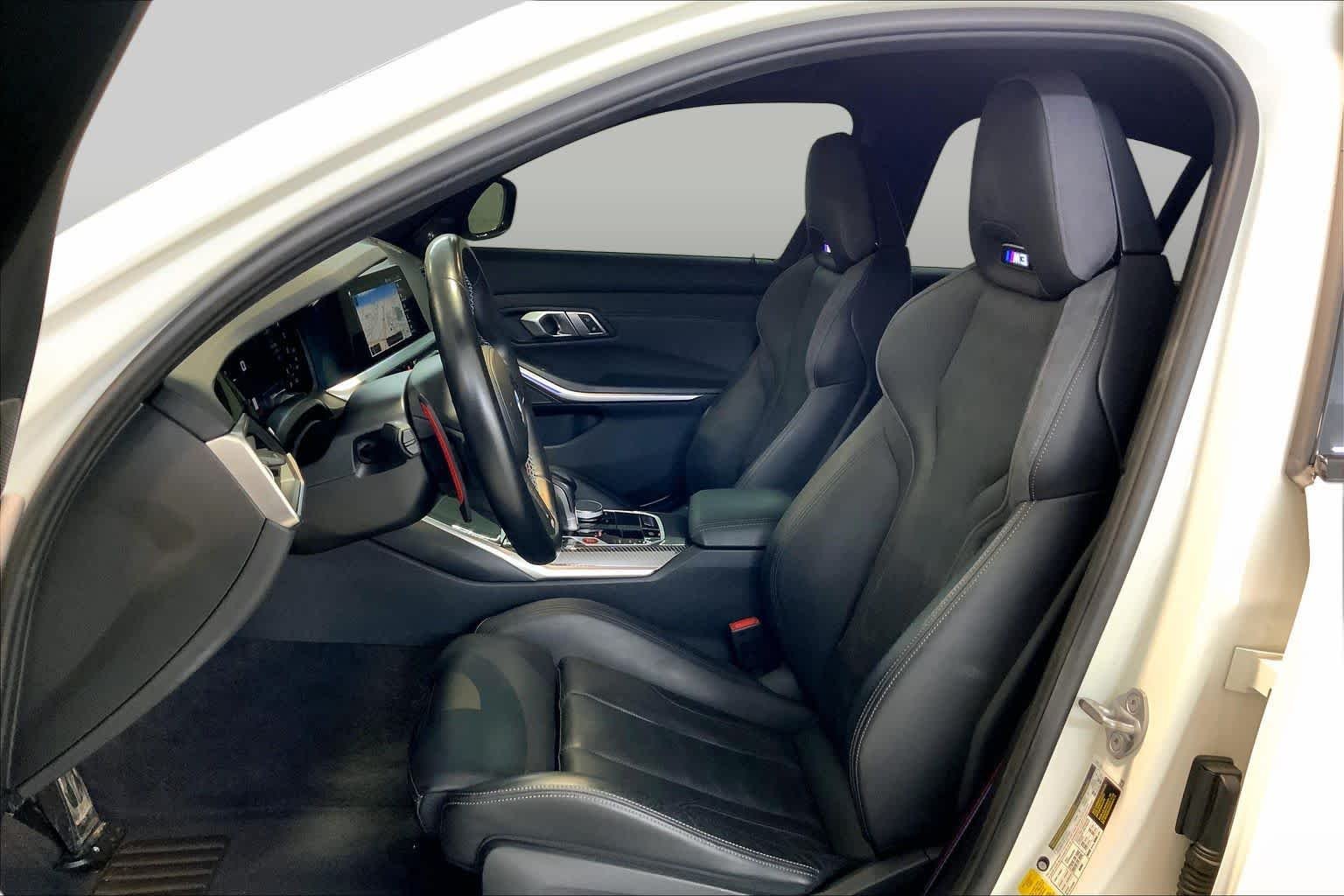 Used 2021 Alpine White BMW Competition image 7