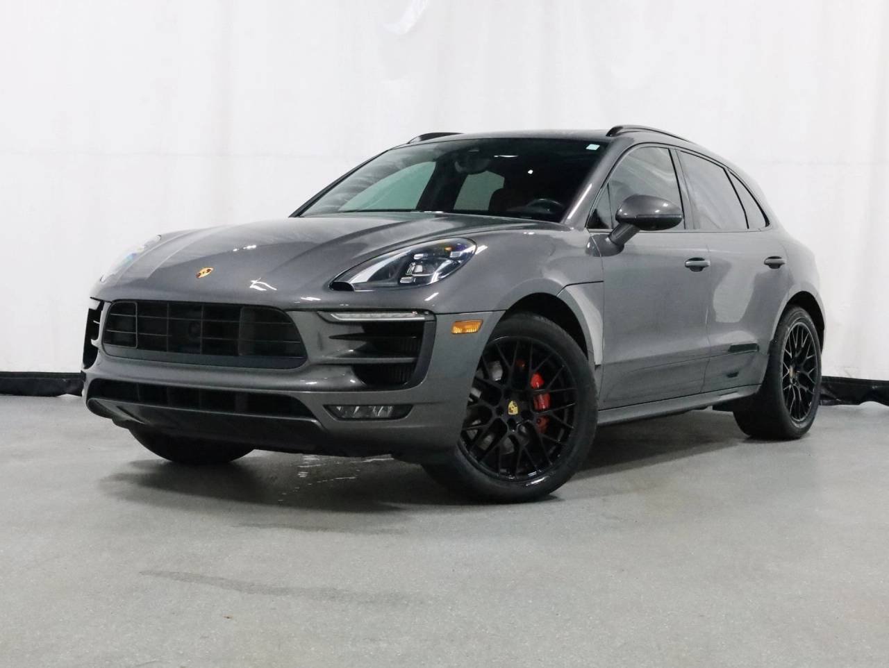 2017 Porsche Macan