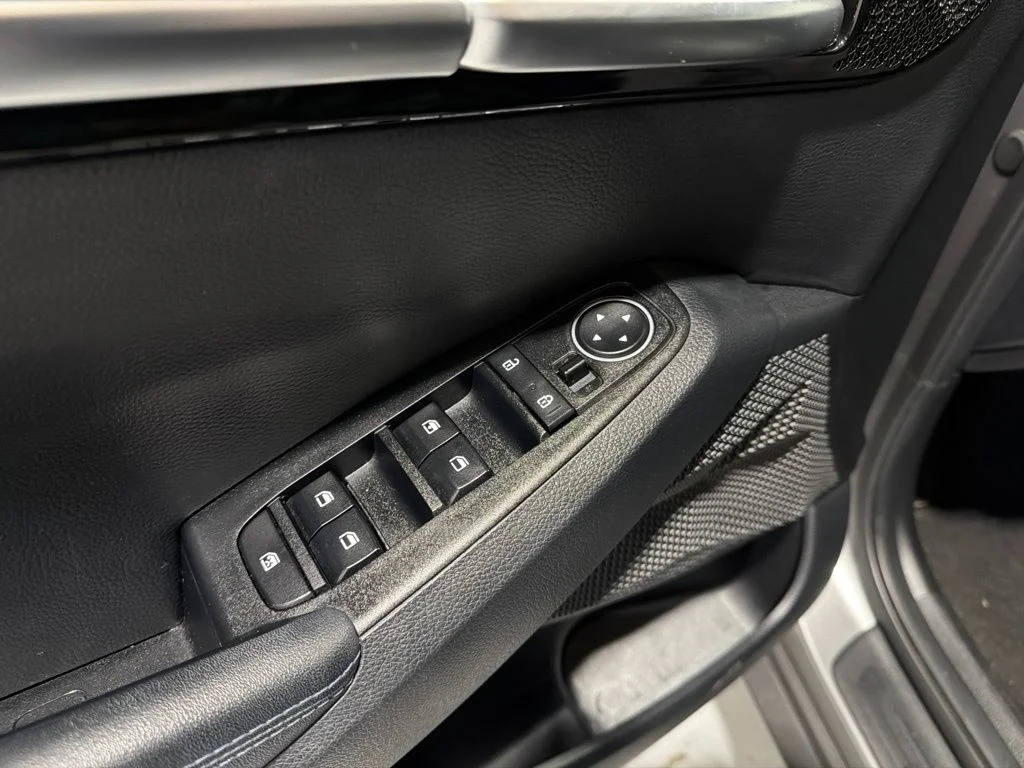 Used 2023 Gray Kia Nightfall image 23