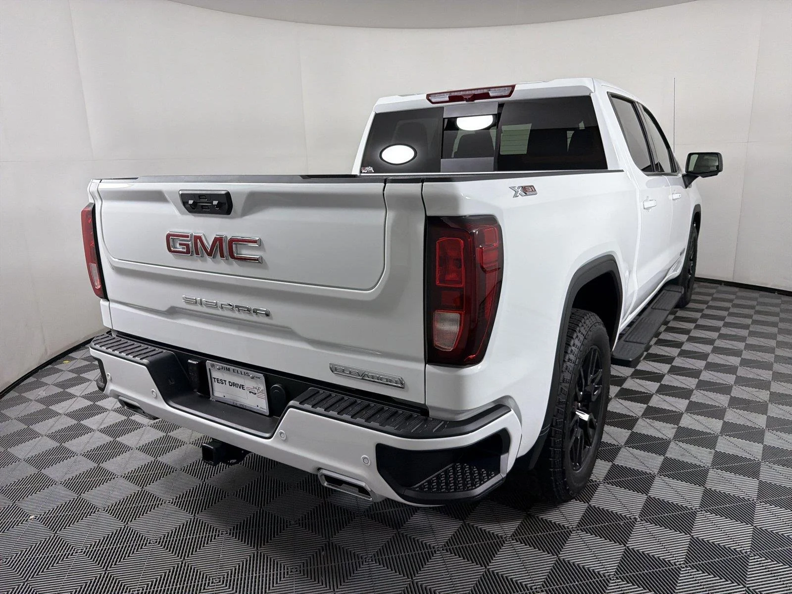 New 2026 Summit White GMC Elevation image 6
