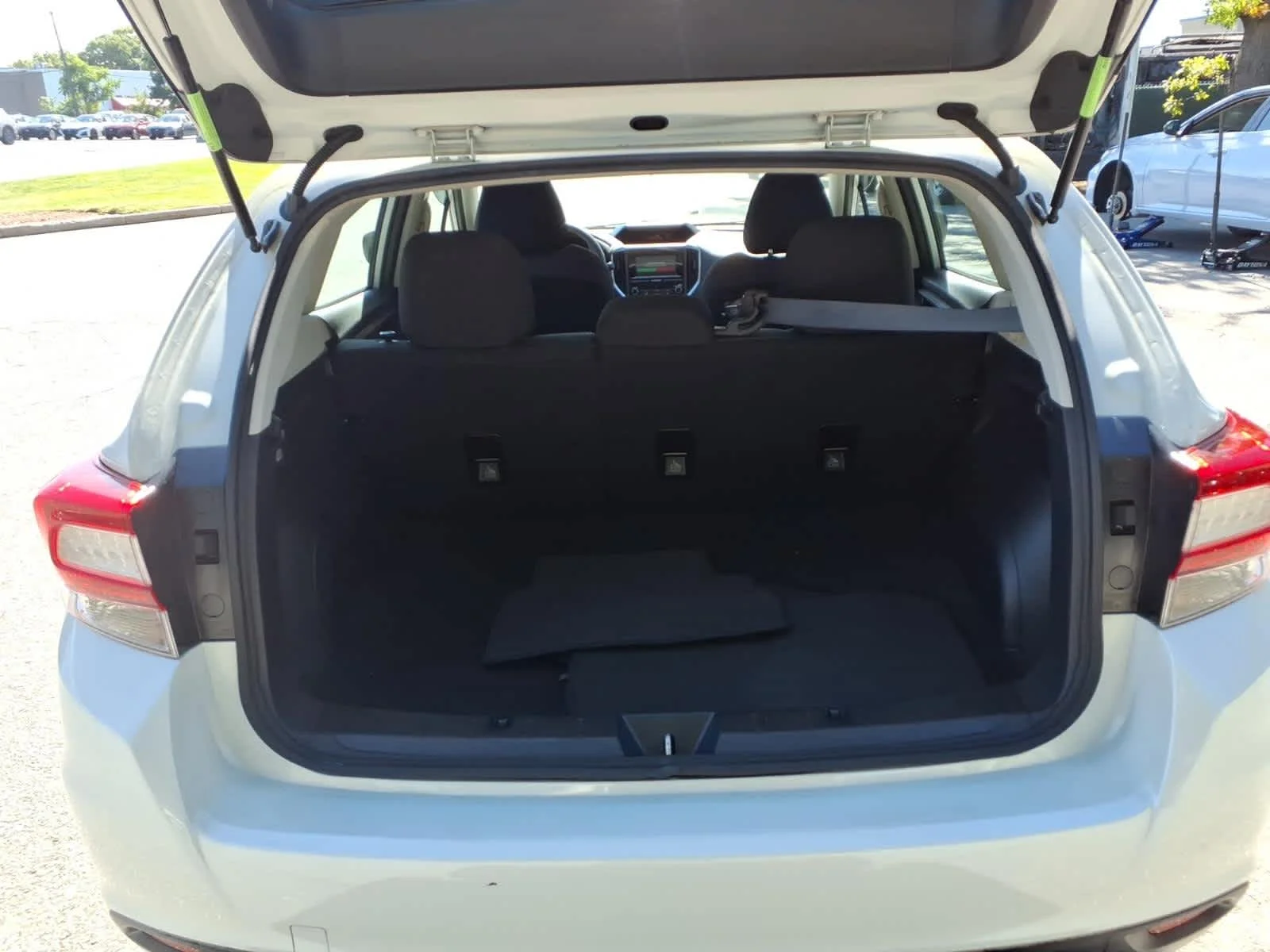 Used 2019 Crystal White Pearl Subaru  image 10
