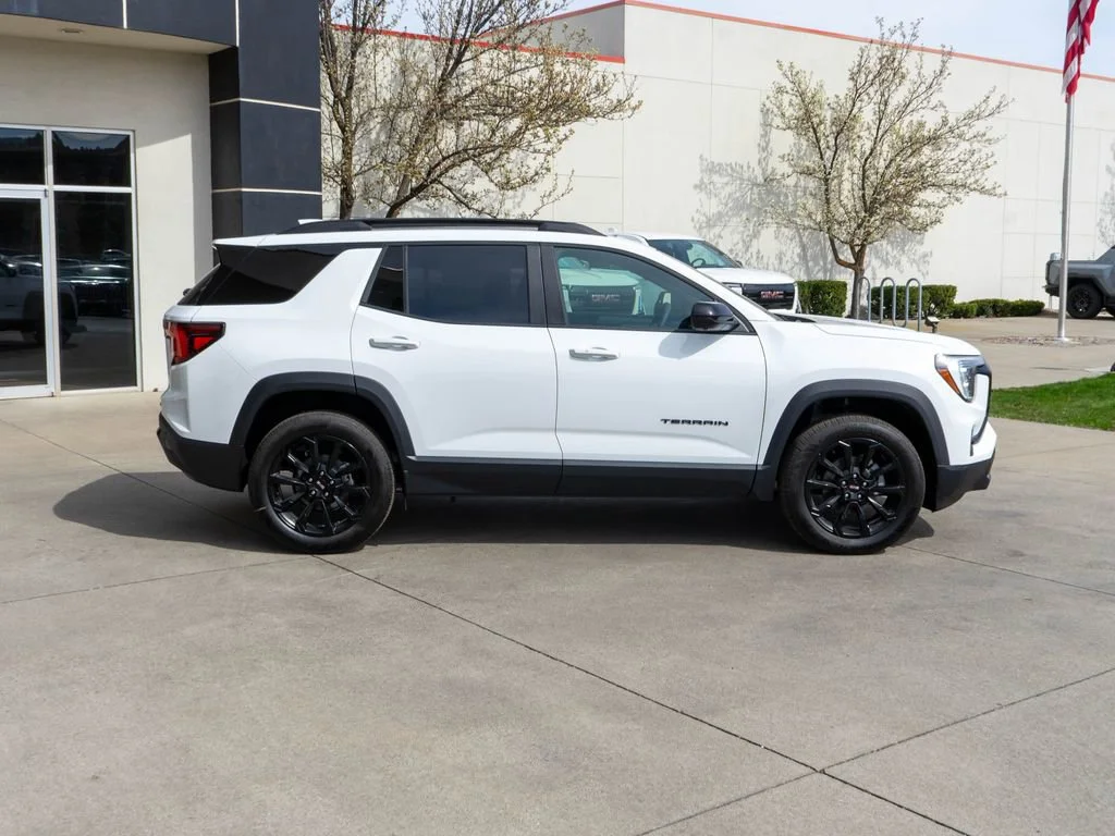 2026 GMC Terrain Elevation - Photo 8