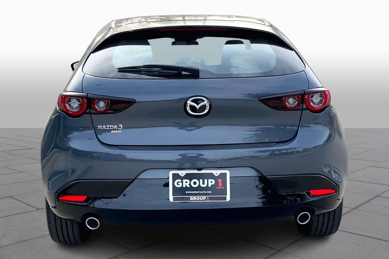 2026 Mazda Mazda3 Carbon Edition - Photo 4