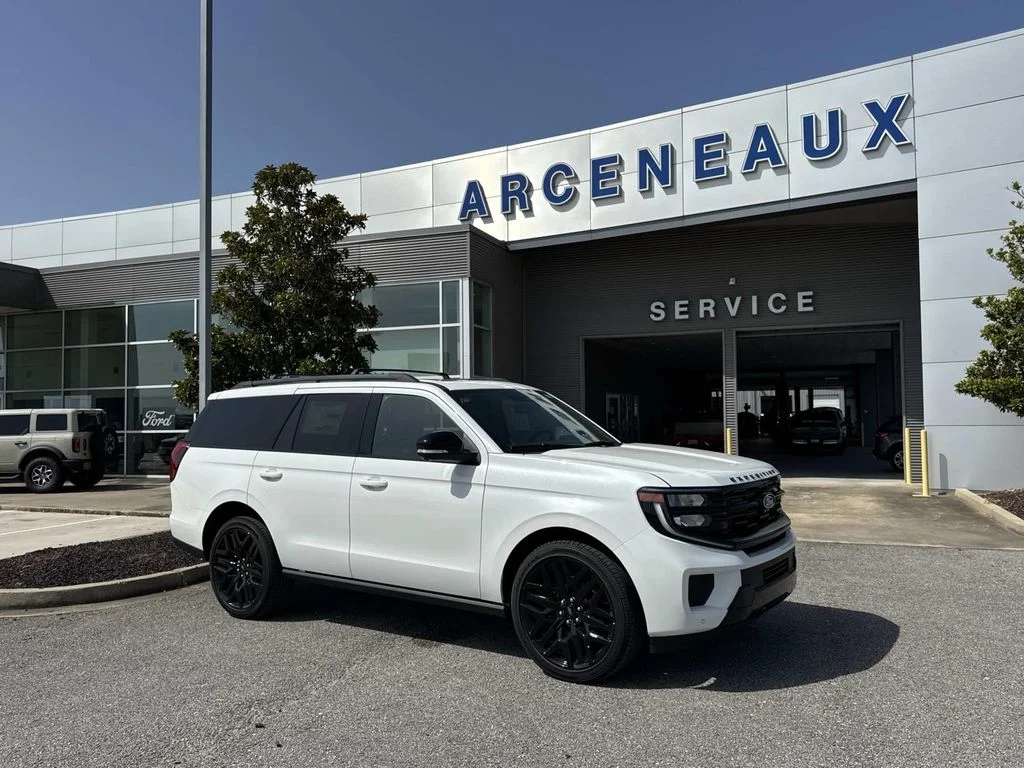 2027 Ford Expedition Platinum