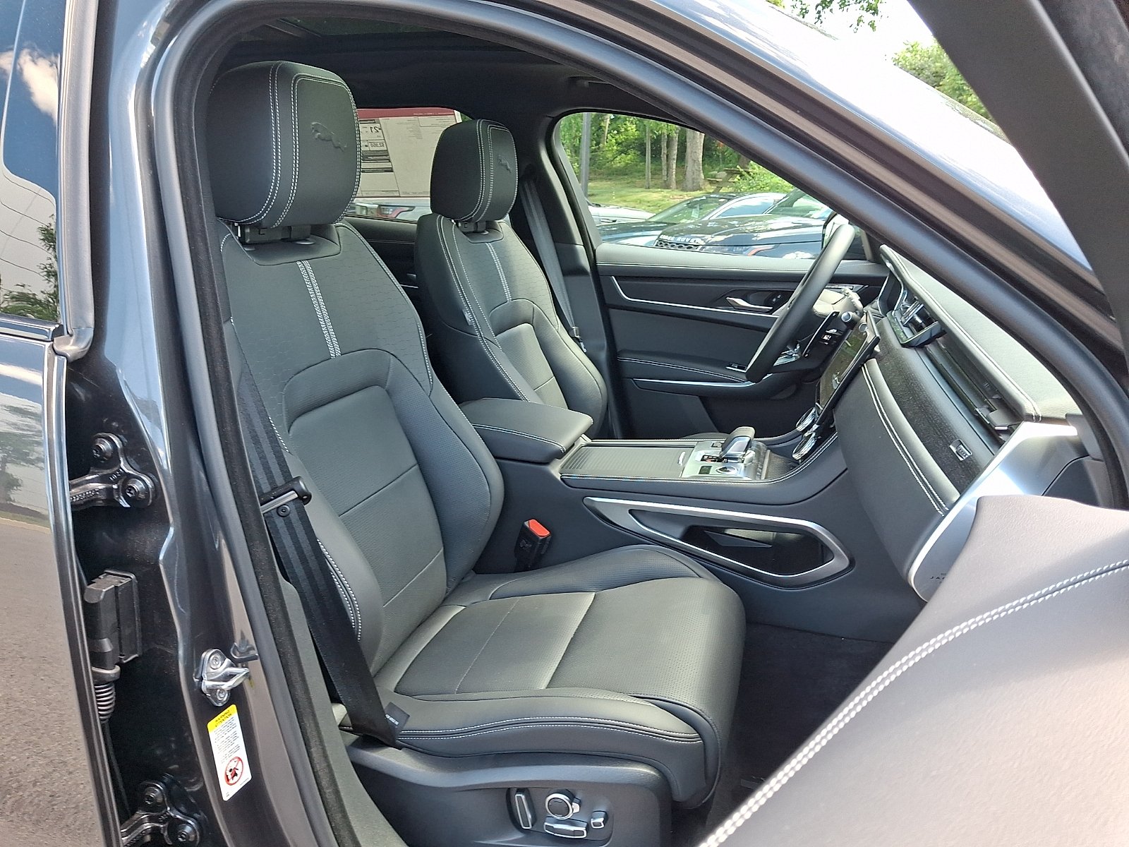 New 2026 Carpathian Grey Jaguar R-Dynamic S P400 AWD Automatic image 3