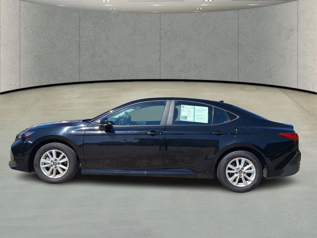 Used 2025 Midnight Black Metallic Toyota LE image 8