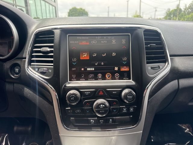 Used 2015 Black Jeep Altitude image 16