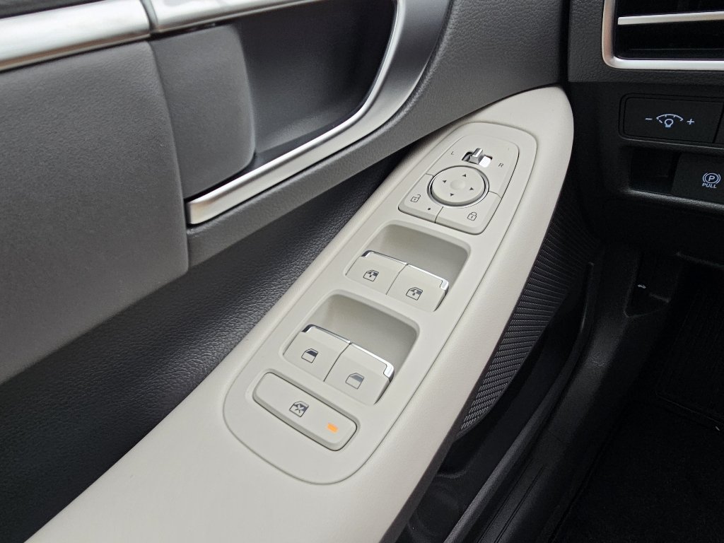 2024 Hyundai Sonata SEL - Photo 14