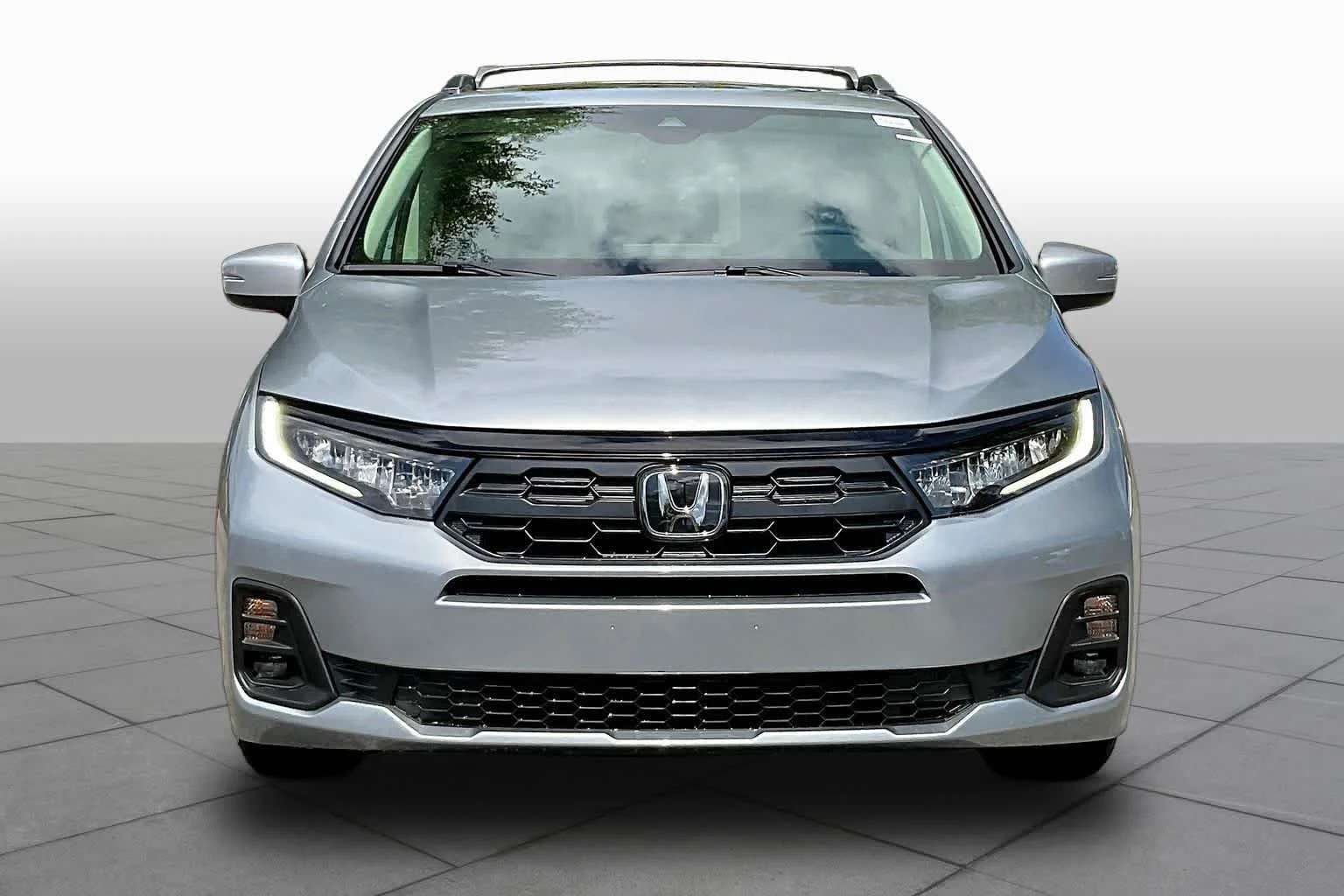 New 2026 Solar Silver Metallic Honda EX-L image 3