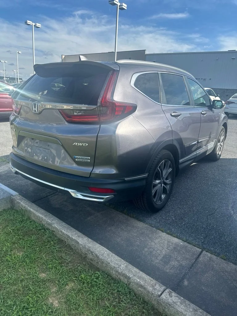 Used 2020 Modern Steel Metallic Honda Touring image 4