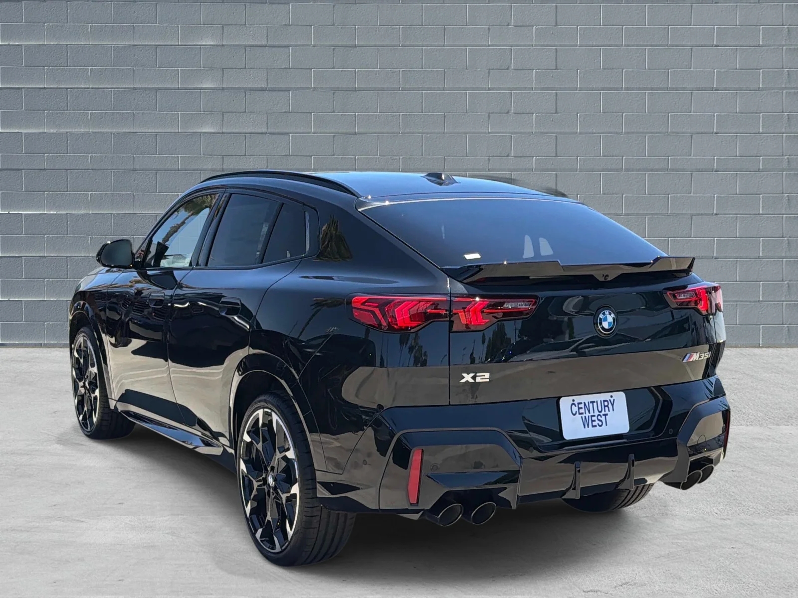 New 2026 Black Sapphire Metallic BMW M35i image 3