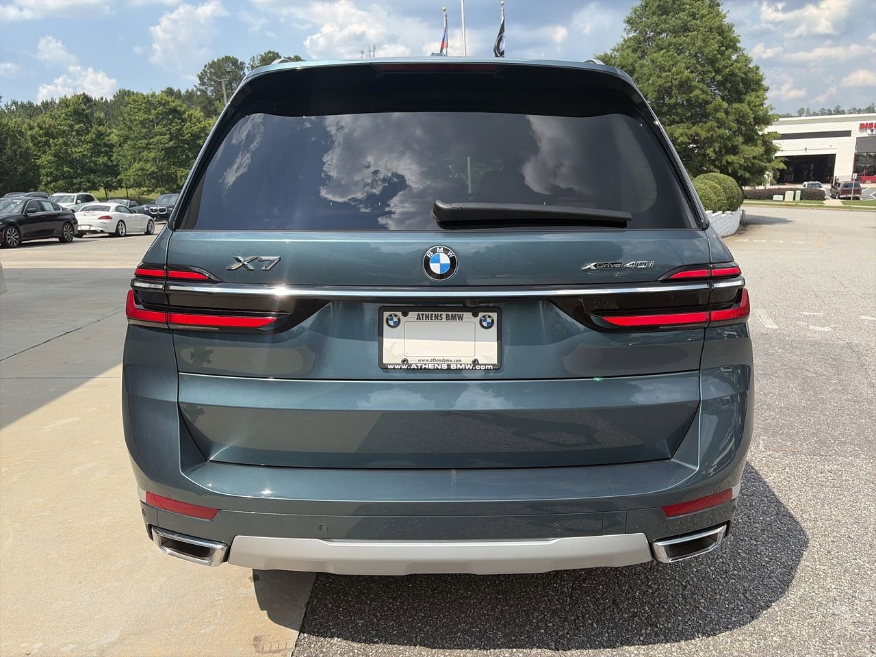 Used 2024 Blue Ridge Mountain Metallic BMW xDrive40i image 12